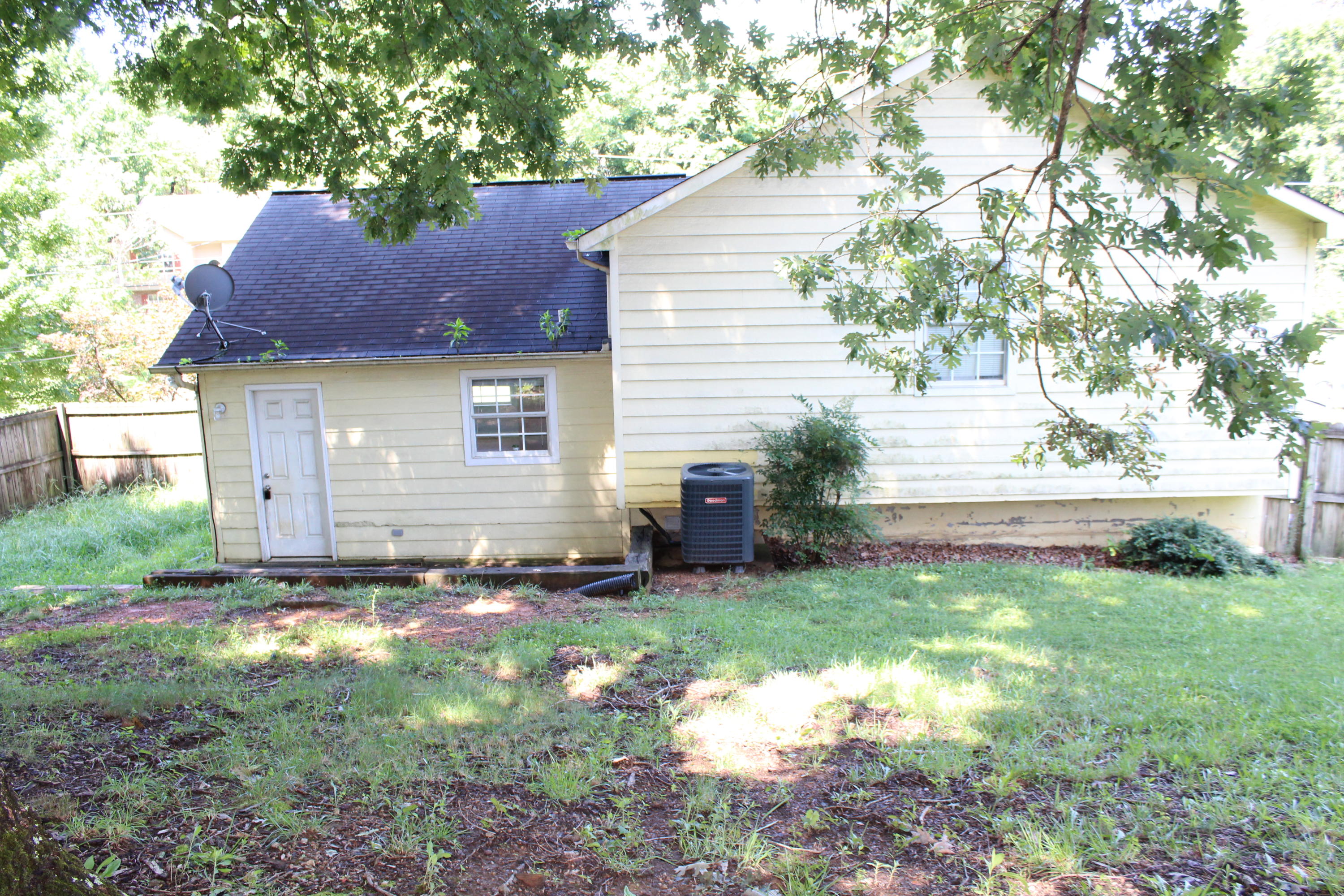 3912 Abercorn Road Knoxville, TN 37921 - Photo 20 of 23 IMG_1063