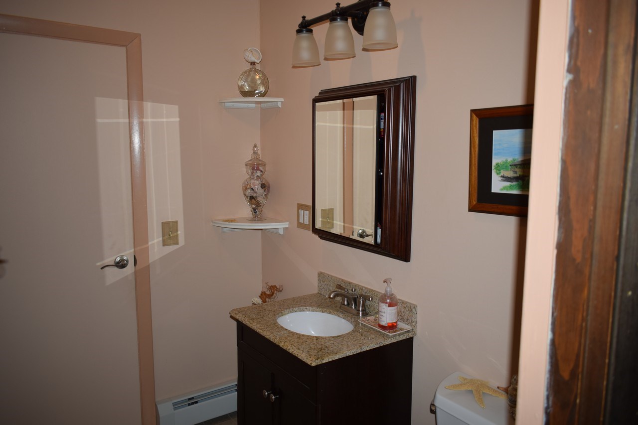 38 Portland Street Lancaster, NH 03584 - Photo 19 of 39 Gallery Image 19