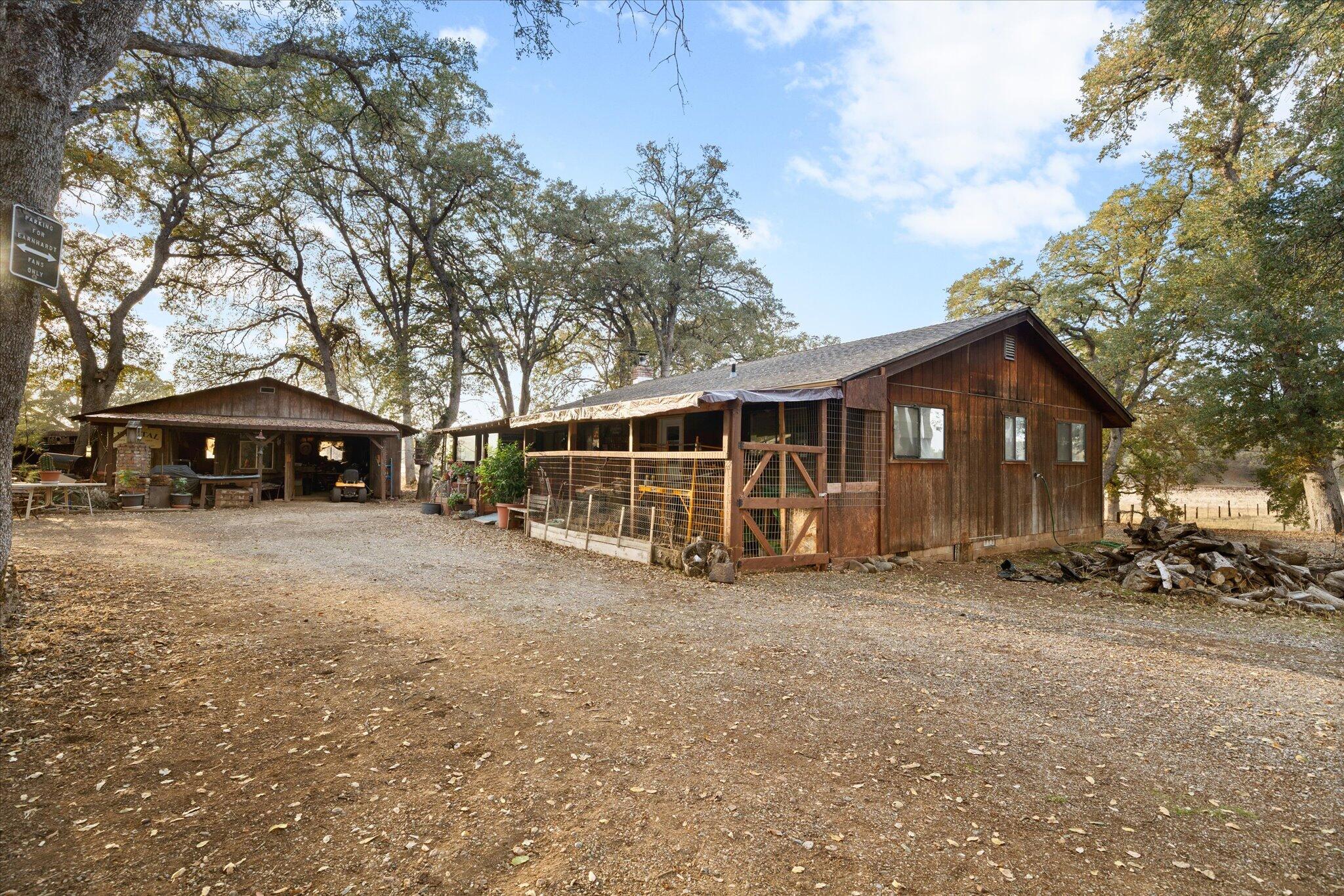18750 Basler Road Cottonwood, CA 96022 - Photo 26 of 57 Barn