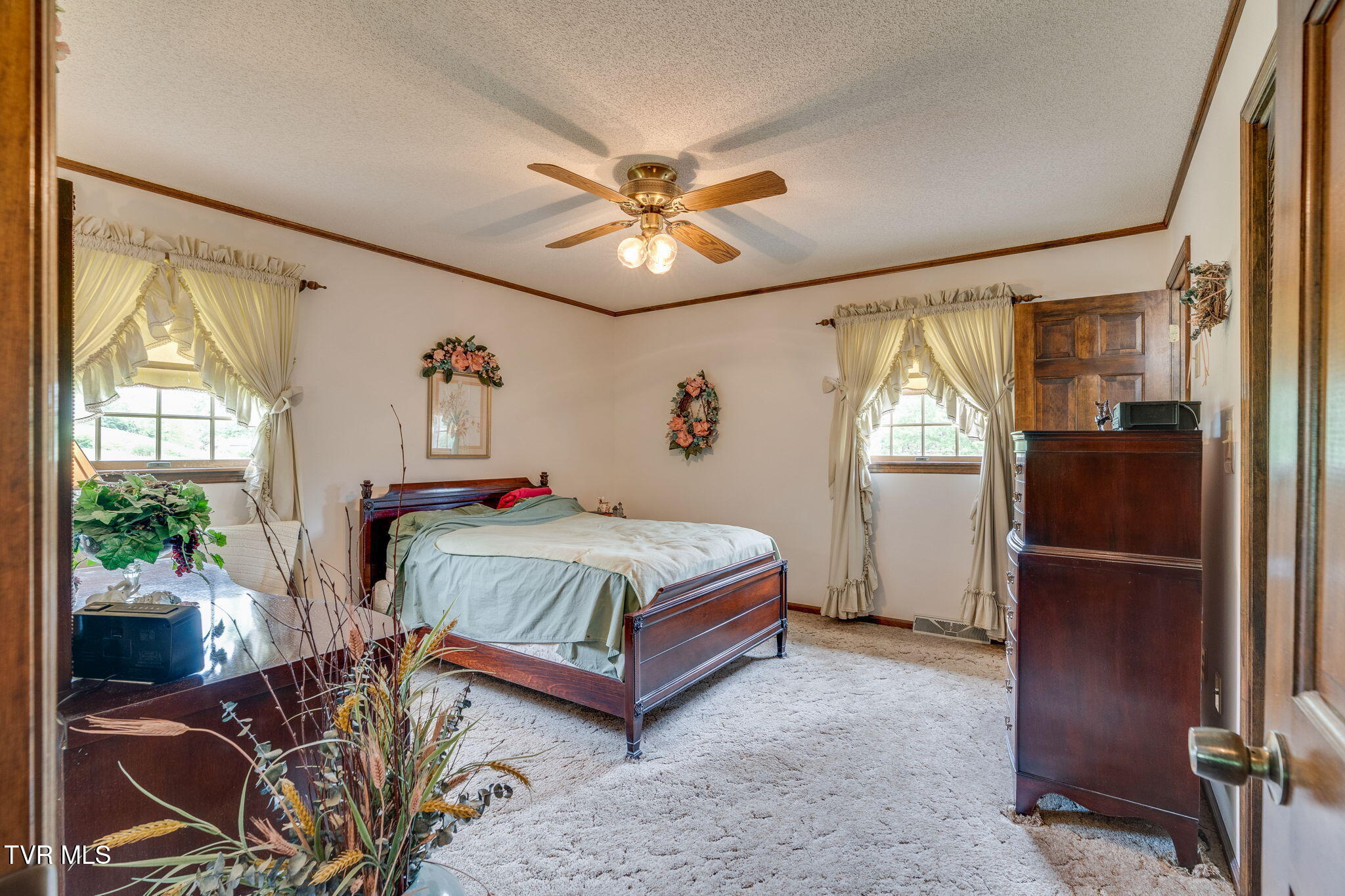 453 Twin Barns Road Greeneville, TN 37743 - Photo 15 of 46 014