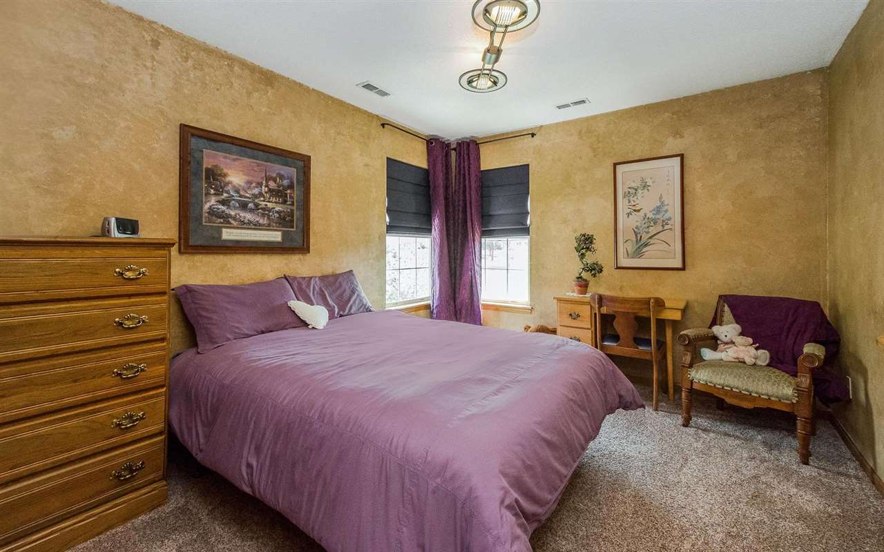 7113 Rockingham Drive Southwest Cedar Rapids, IA 52404 - Photo 18 of 25 Gallery Image 18