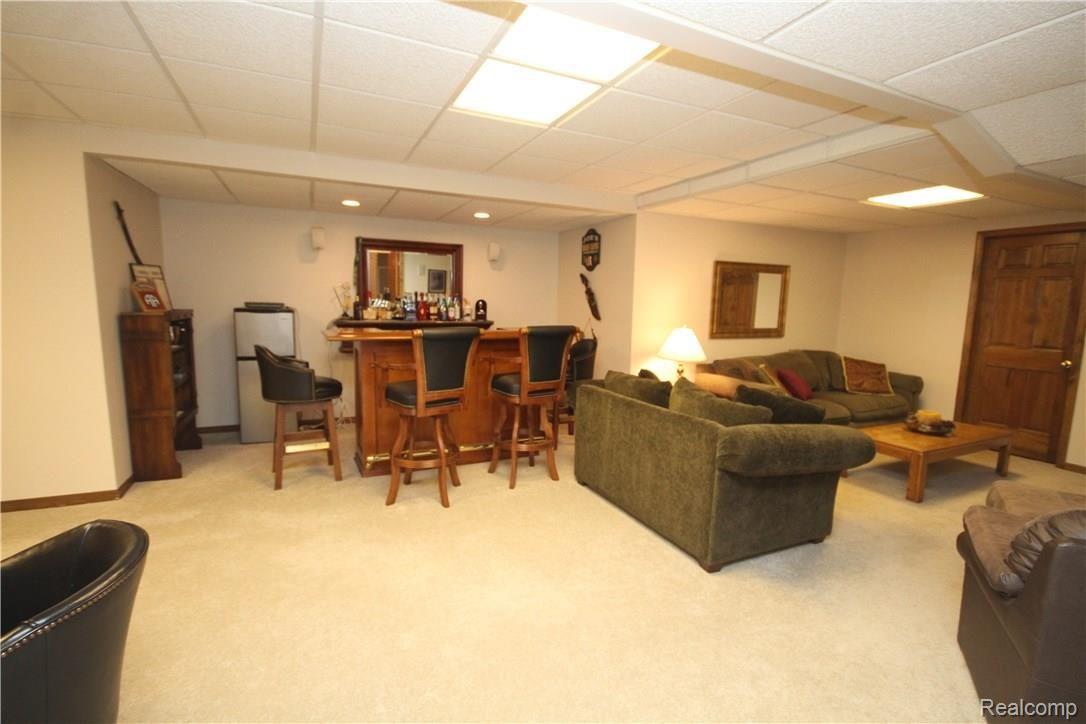 1266 Pebble Pointe Drive Rochester, MI 48307 - Photo 45 of 52 1266 122.JPG