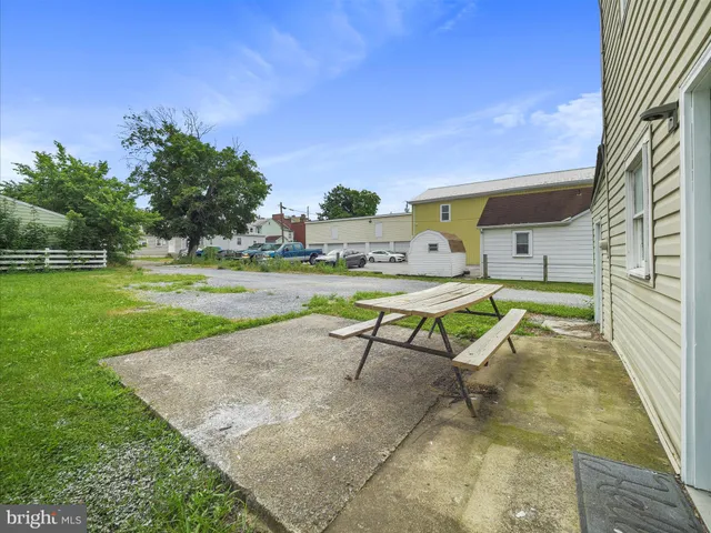 $209,900 | 14 West Burd Street, Shippensburg, PA 17257