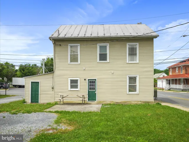 $209,900 | 14 West Burd Street, Shippensburg, PA 17257