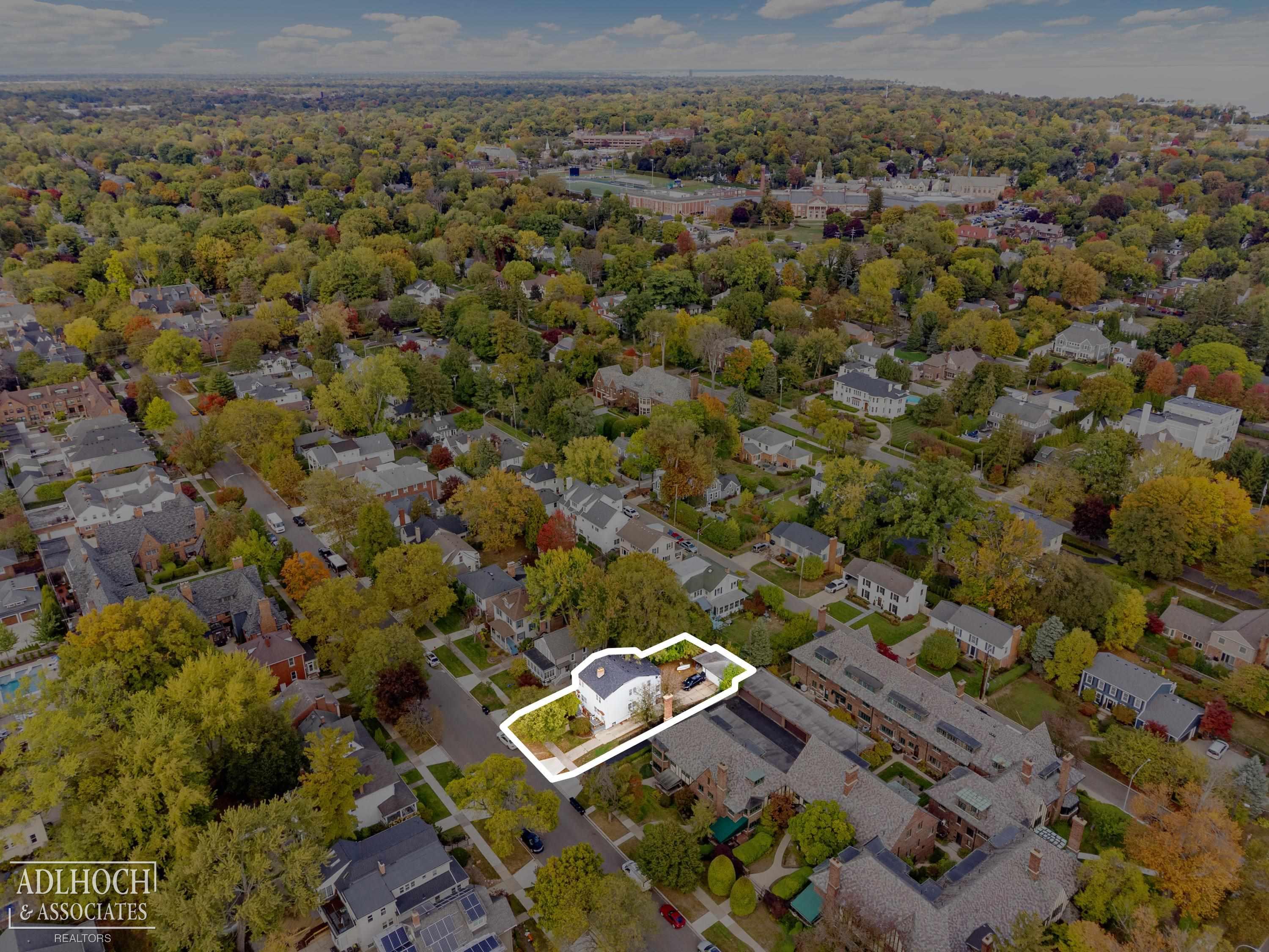 296-298 Rivard Boulevard Grosse Pointe, MI 48230 - Photo 21 of 24