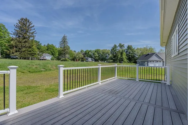 $669,900 | 5 Midmark Lane, Concord, NH 03301
