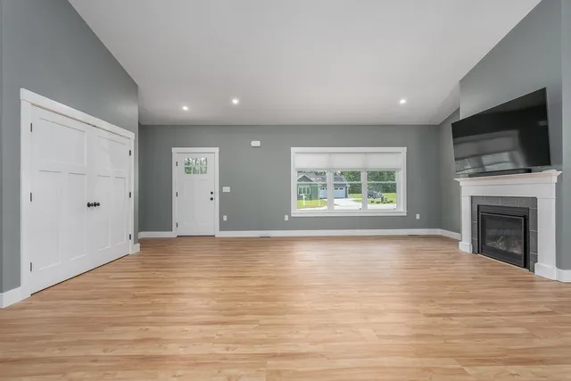 $669,900 | 5 Midmark Lane, Concord, NH 03301