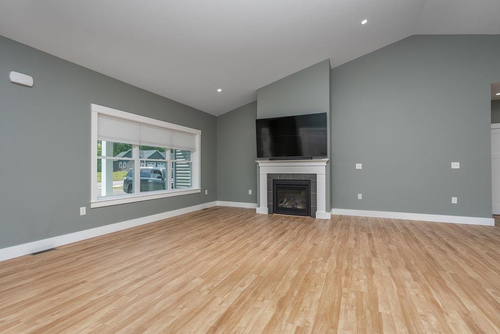 5 Midmark Lane Concord, NH 03301 - Photo 6 of 29