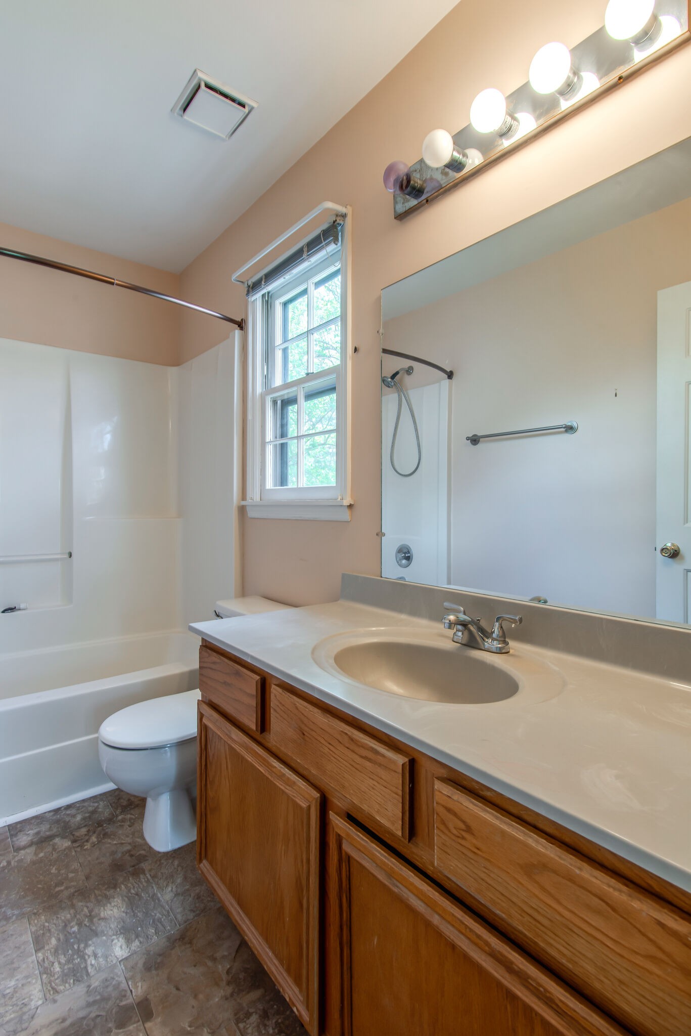 4724 Billingsgate Road Antioch, TN 37013 - Photo 18 of 35 Gallery Image 18