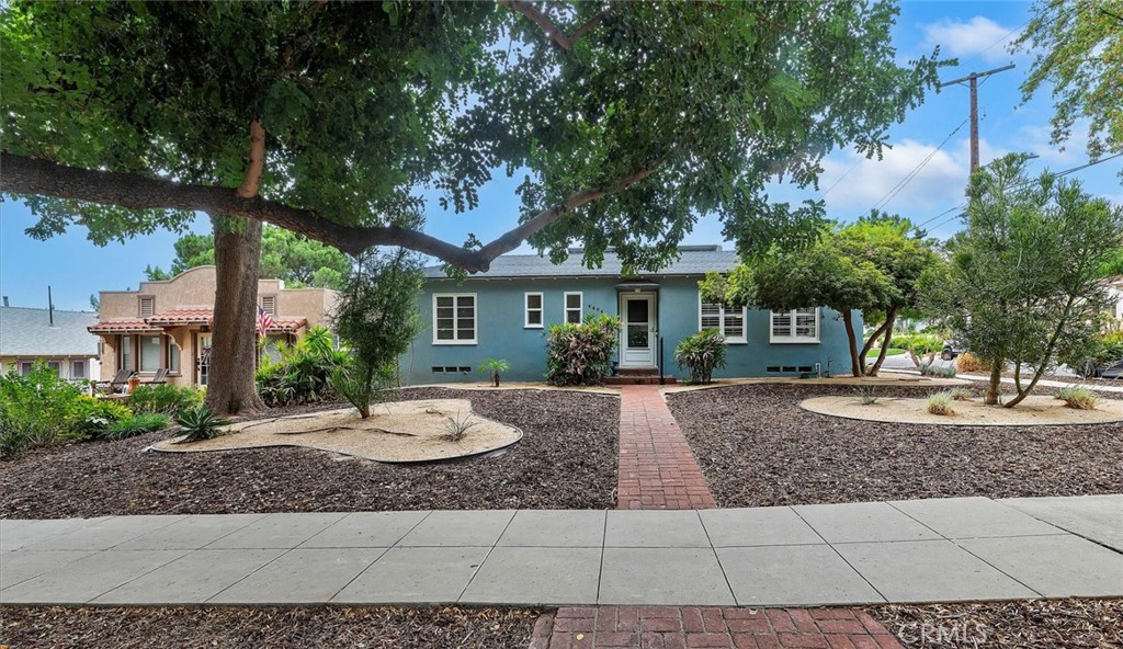 4494 9th Street Riverside, CA 92501 - Photo 1 of 1 a front view of a house with entertaining space