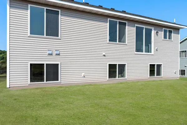$484,320 | 569 Sienna Drive, Watertown, MN 55388