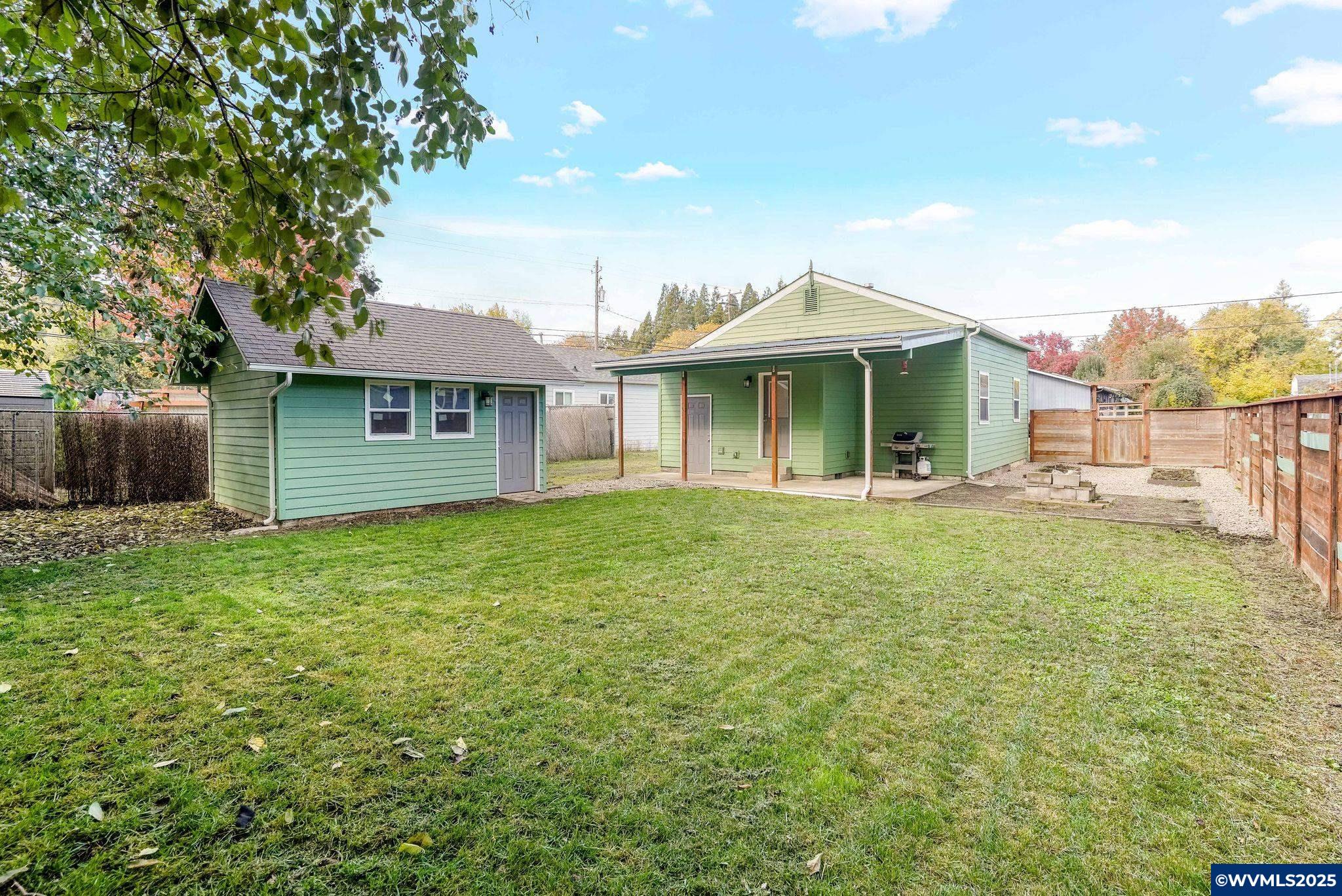 293 Southwest Walnut Avenue Dallas, OR 97338 - Photo 26 of 33 Gallery Image 26