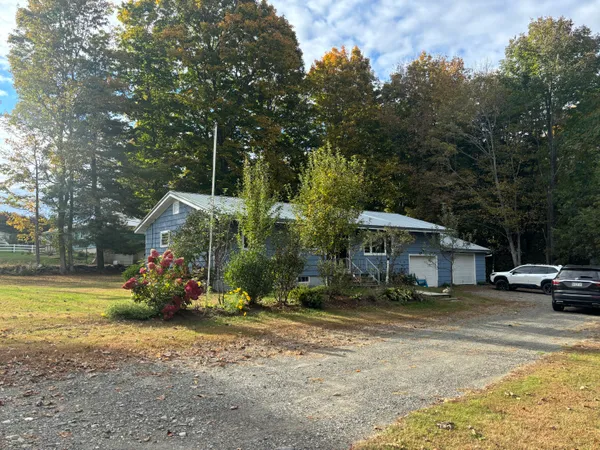 $249,500 | 413 Pine Street, Dover-Foxcroft, ME 04426