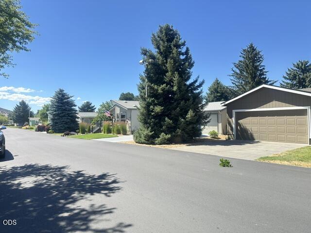 1188 Northeast 27th Street, Unit 10 Bend, OR 97701 - Photo 33 of 39