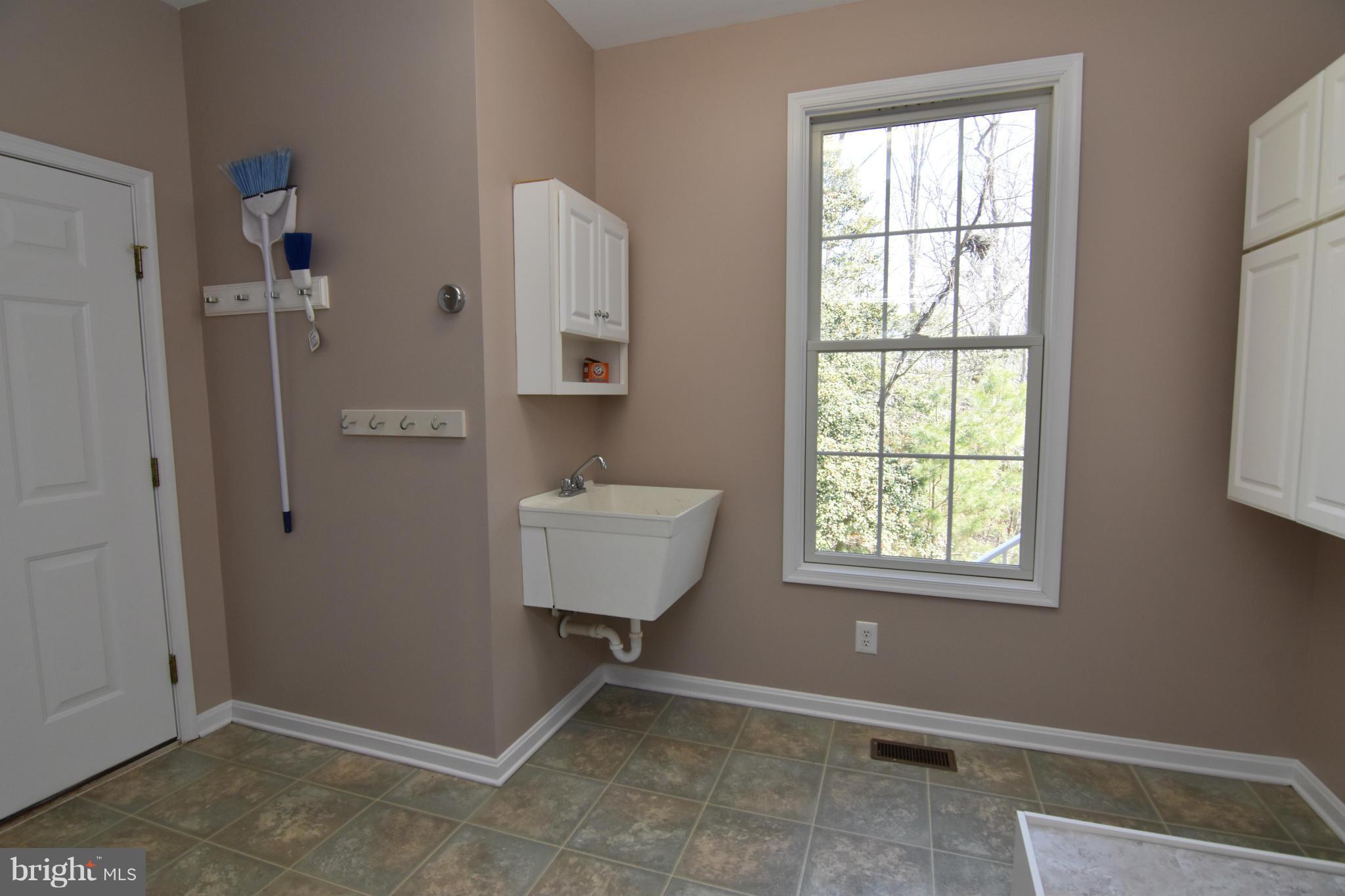 17130 Three Notch Road Dameron, MD 20628 - Photo 23 of 30 Interior (General)