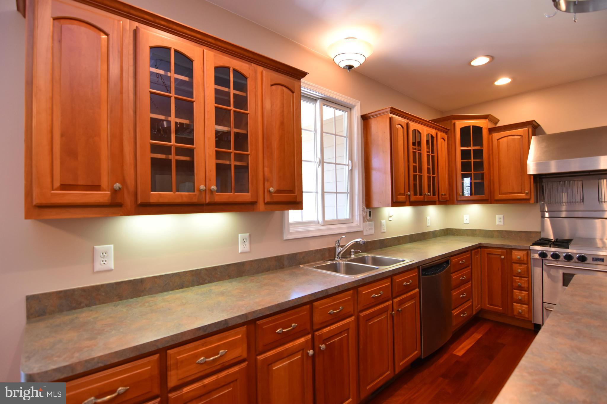 17130 Three Notch Road Dameron, MD 20628 - Photo 6 of 30 Kitchen