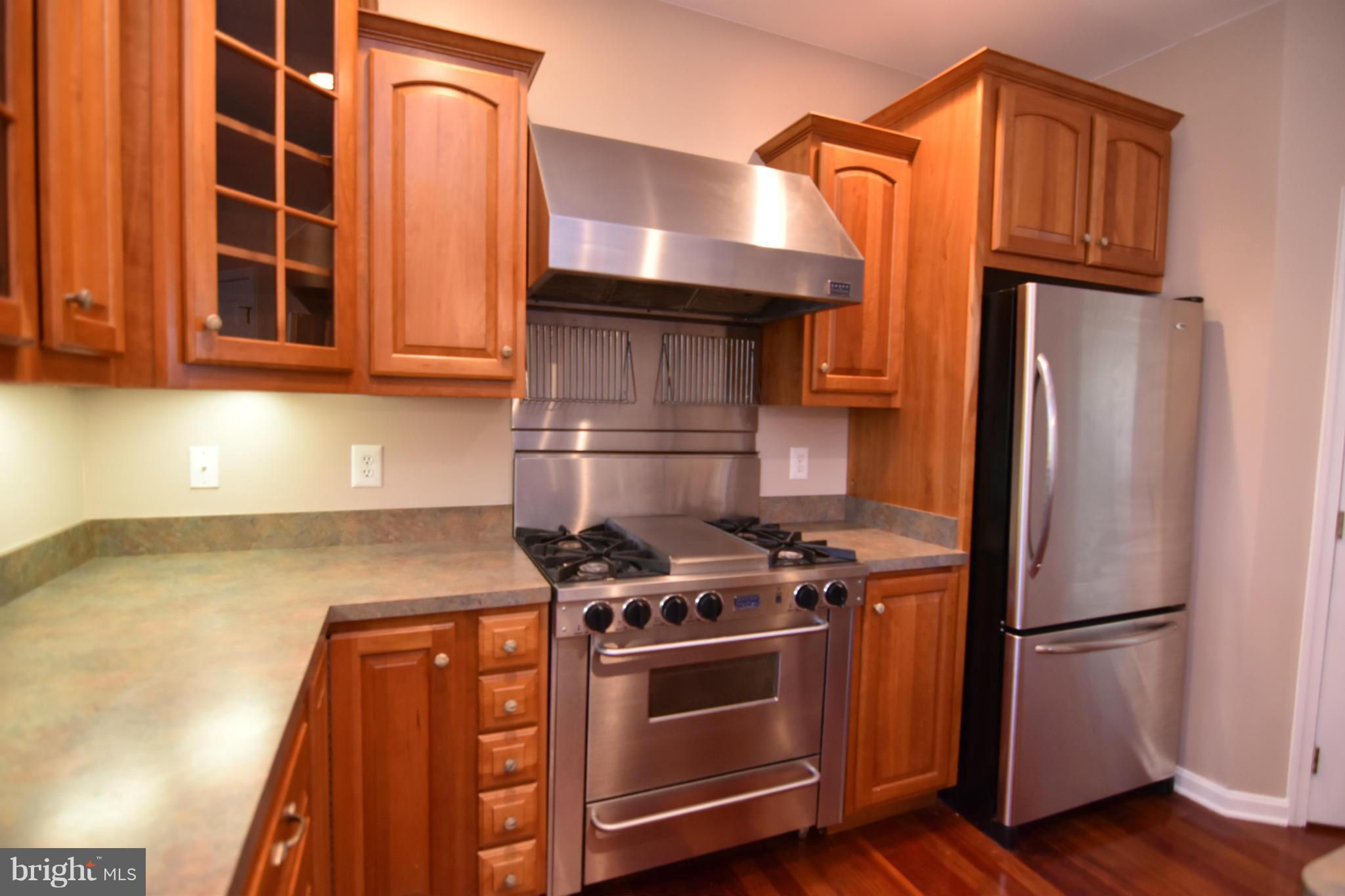 17130 Three Notch Road Dameron, MD 20628 - Photo 7 of 30 Kitchen