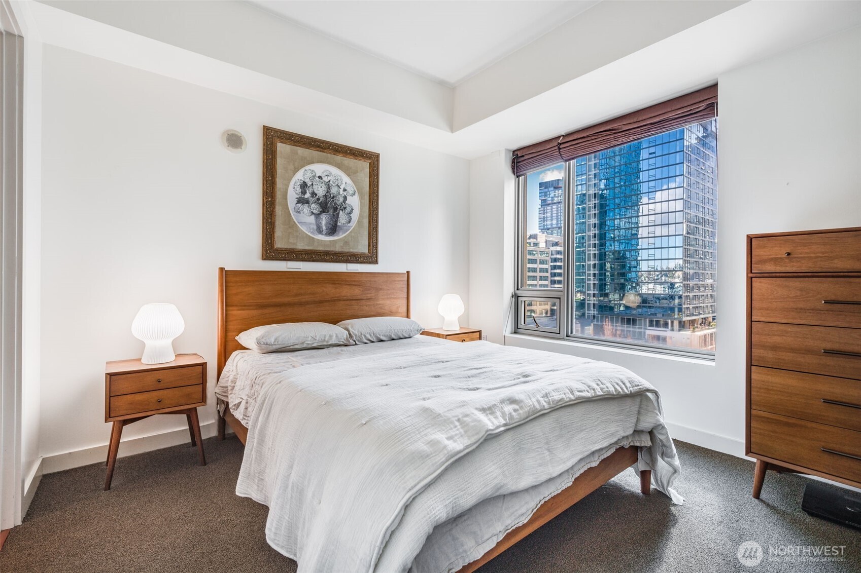 910 Lenora Street, Unit S1203 Seattle, WA 98121 - Photo 17 of 38