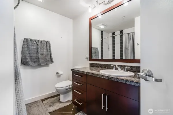 $3,100 | 910 Lenora Street, Unit S1203, Seattle, WA 98121