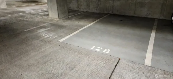 $3,100 | 910 Lenora Street, Unit S1203, Seattle, WA 98121