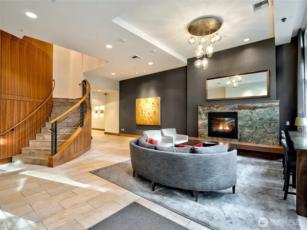 $3,100 | 910 Lenora Street, Unit S1203, Seattle, WA 98121