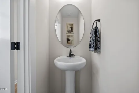 $391,000 | 925 Selby Avenue, Durham, NC 27713