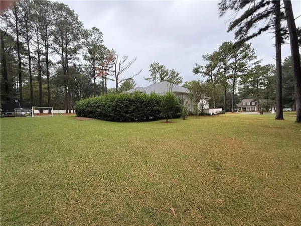$650,000 | 4632 Ridgeview Circle, Valdosta, GA 31602