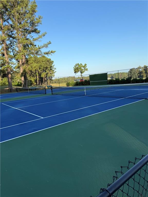 4632 Ridgeview Circle Valdosta, GA 31602 - Photo 66 of 70 a yard with lake view