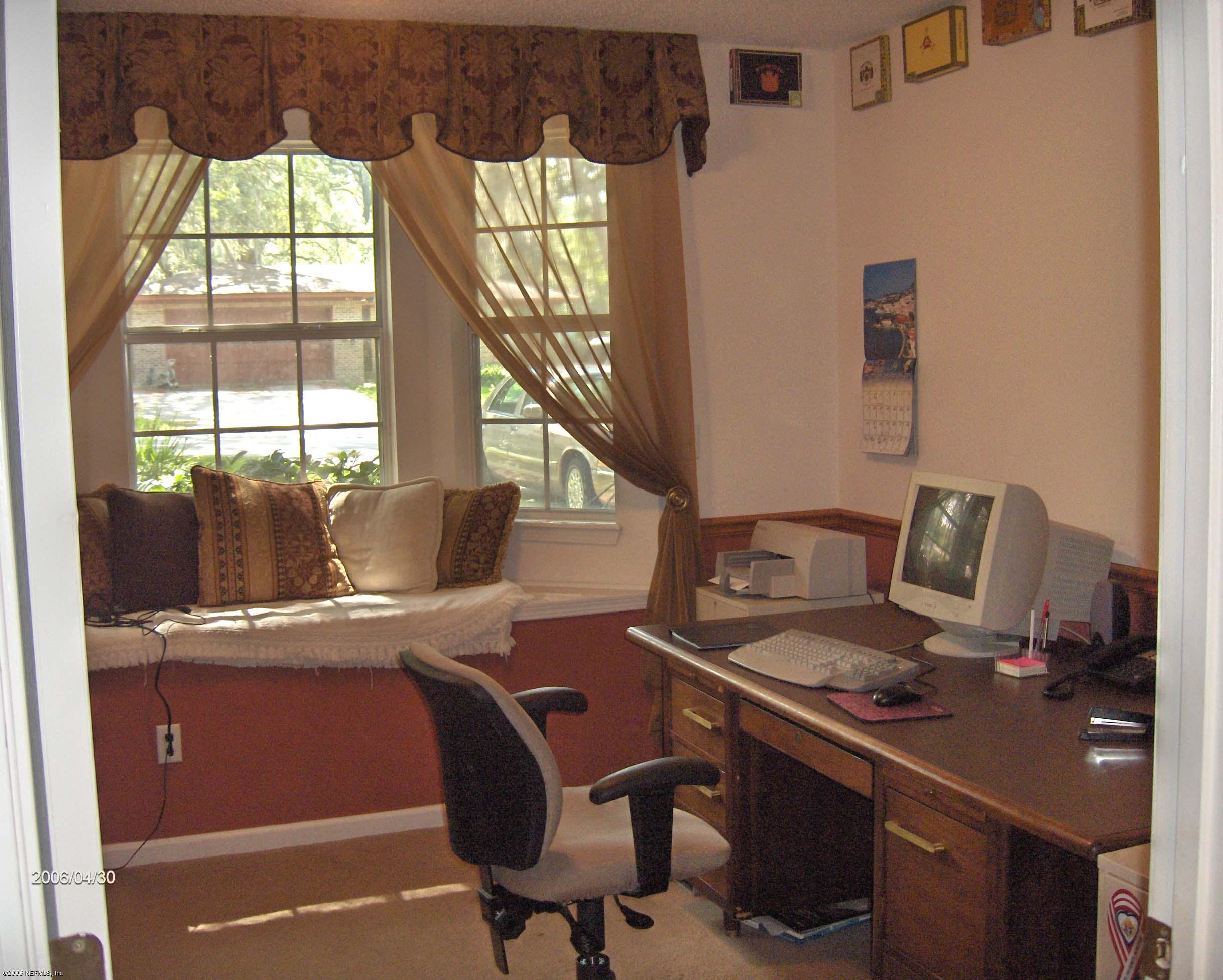 4614 Fulton Road Jacksonville, FL 32225 - Photo 3 of 9 Dining Room