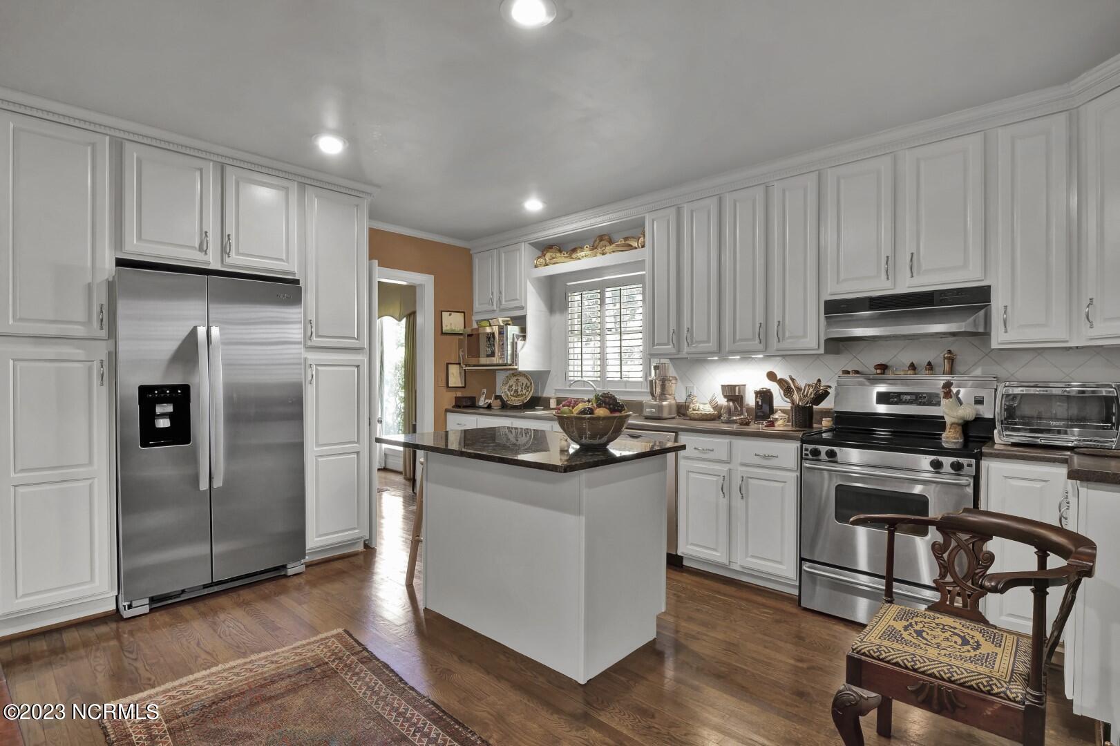 1601 Hawthorne Road Wilmington, NC 28403 - Photo 25 of 52 025_pja13214 (Large)
