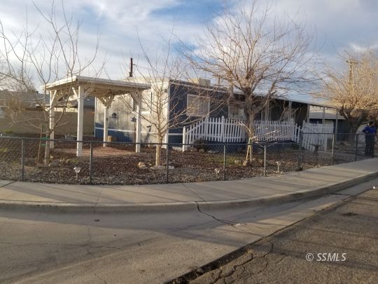 300 West Moyer Avenue Ridgecrest, CA 93555 - Photo 3 of 18 Gallery Image 3