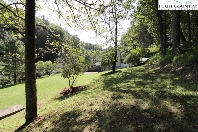 $625,000 | 581 North Fork New River Road, Lansing, NC 28643