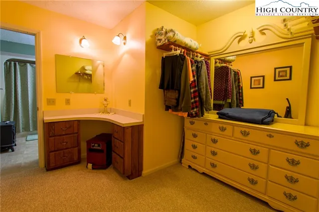 $625,000 | 581 North Fork New River Road, Lansing, NC 28643