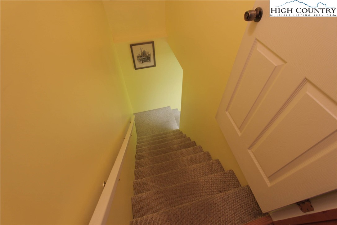 581 North Fork New River Road Lansing, NC 28643 - Photo 35 of 44