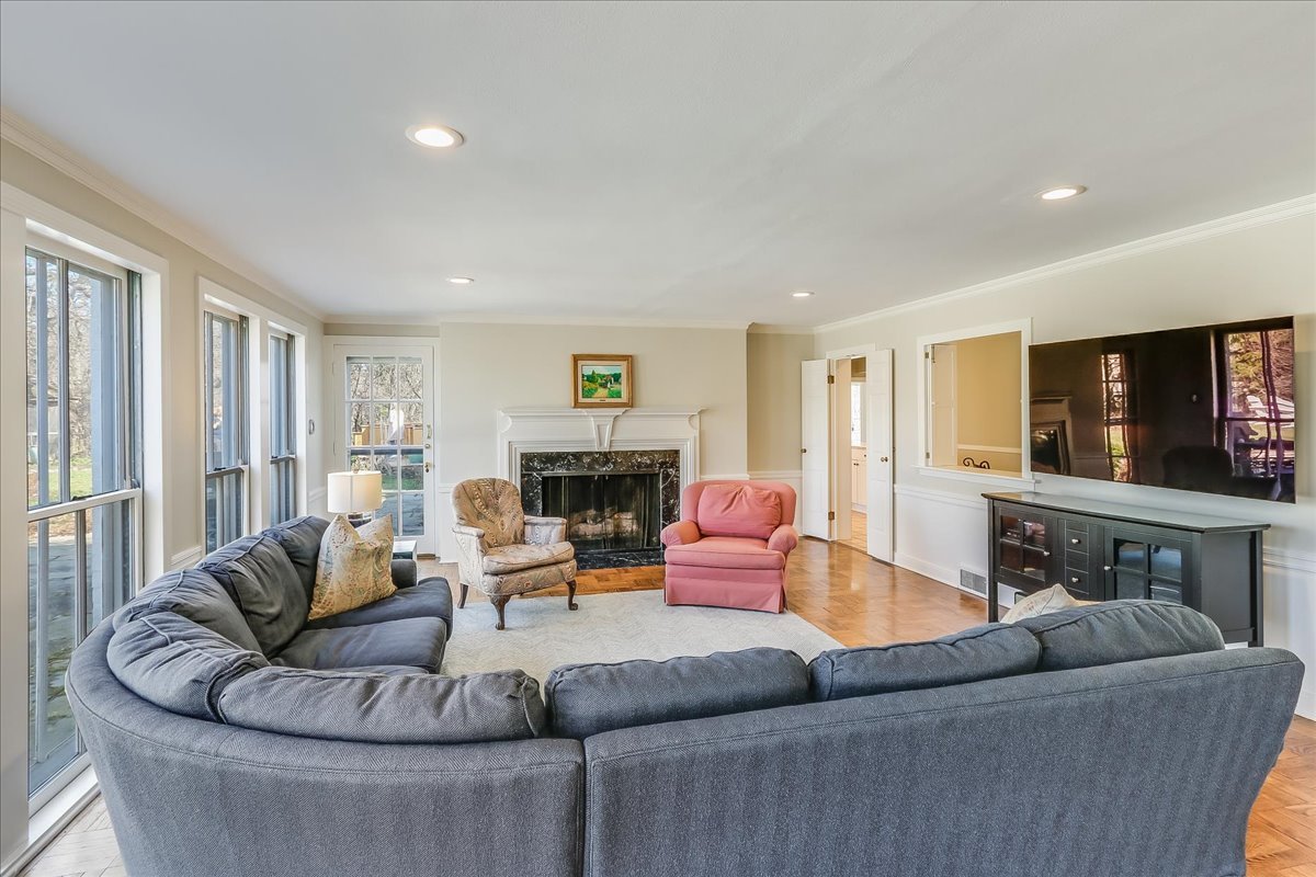 278 Donlea Road Barrington Hills, IL 60010 - Photo 14 of 83 Gallery Image 14