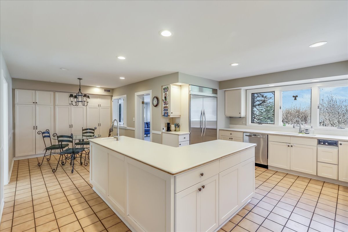 278 Donlea Road Barrington Hills, IL 60010 - Photo 21 of 83 Gallery Image 21