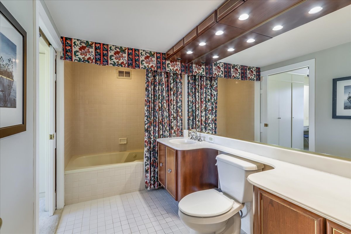 278 Donlea Road Barrington Hills, IL 60010 - Photo 28 of 83 Gallery Image 28