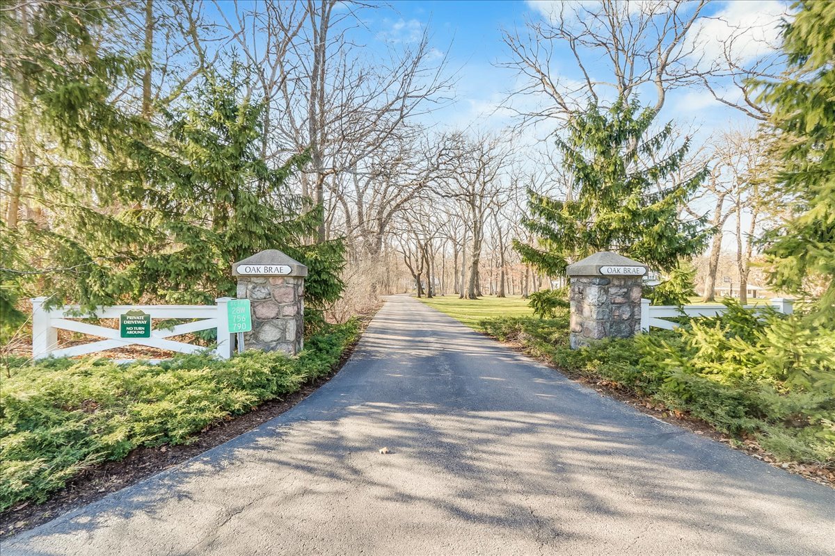 278 Donlea Road Barrington Hills, IL 60010 - Photo 5 of 83 Gallery Image 5