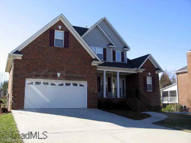 1029 Cross Gate Road Winston-Salem, NC 27104 - Photo 1 of 8 Exterior Front.