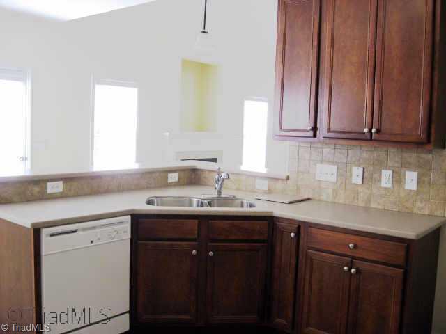 1029 Cross Gate Road Winston-Salem, NC 27104 - Photo 4 of 8 Other.