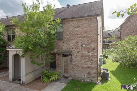 $1,455 | 888 South Kenilworth Parkway, Unit 3F, Baton Rouge, LA 70820