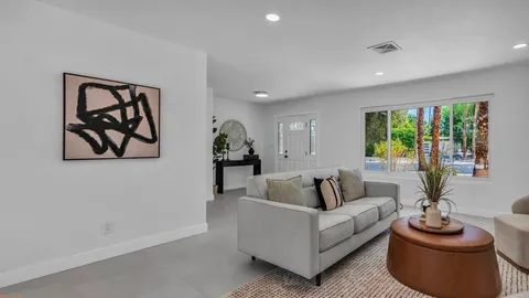 $1,149,200 | 1111 South San Joaquin Drive, Palm Springs, CA 92264