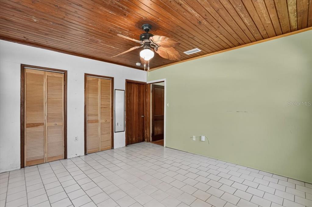 811 Sarabay Road Osprey, FL 34229 - Photo 20 of 36