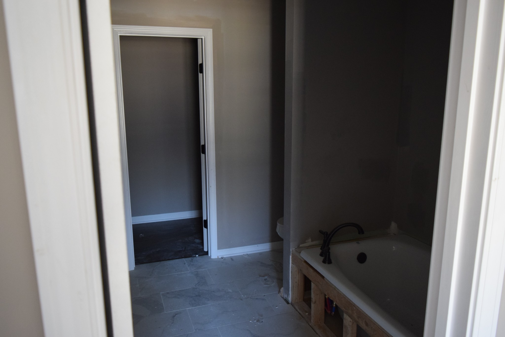 487 Ballard Road Manchester, TN 37355 - Photo 4 of 8 a bathroom with a tub sink and vanity