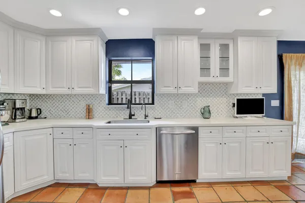 $7,600 | 801 Southwest 5th Street, Boca Raton, FL 33486