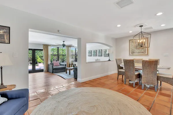 $7,600 | 801 Southwest 5th Street, Boca Raton, FL 33486