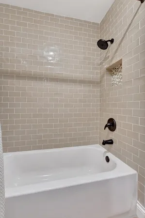 $7,600 | 801 Southwest 5th Street, Boca Raton, FL 33486