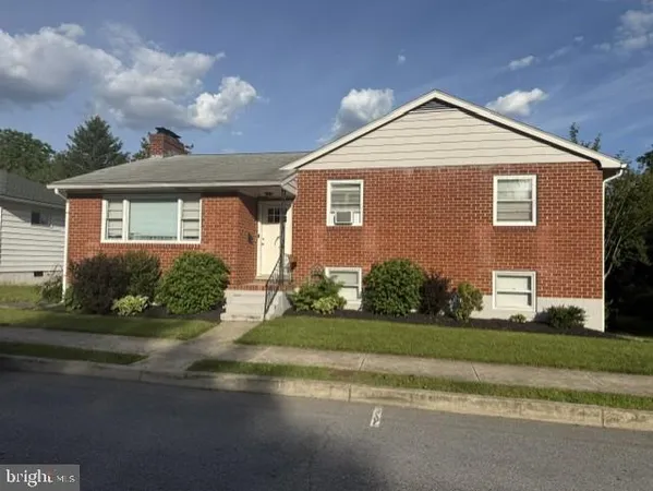 $334,900 | 918 Guilford Avenue, Hagerstown, MD 21740