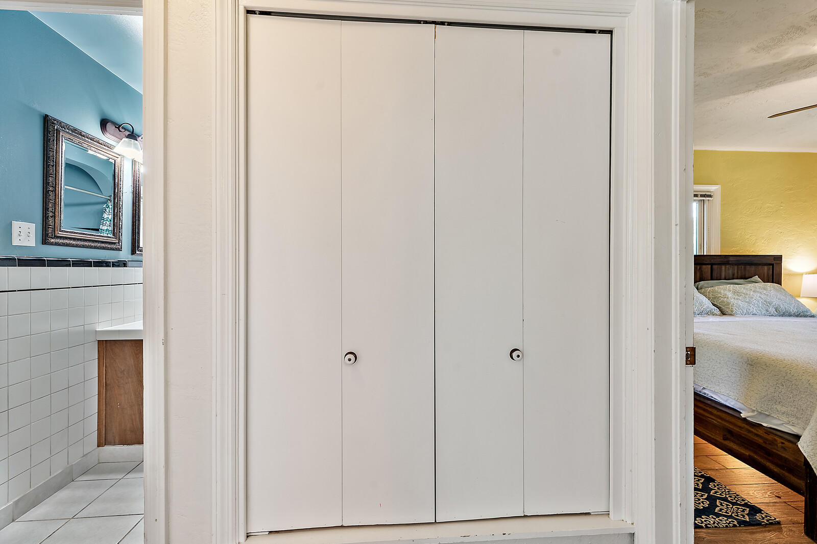 2833 Lower River Road Grants Pass, OR 97526 - Photo 18 of 60 Hall linen closet!