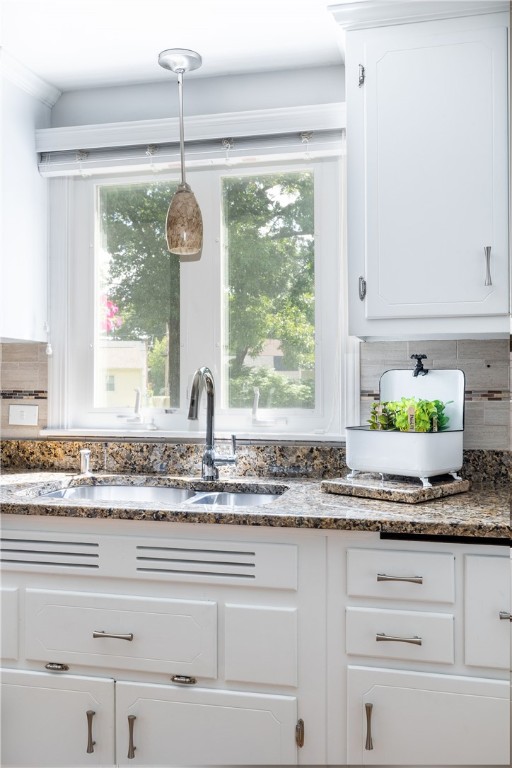 61 Knowles Drive Warwick, RI 02888 - Photo 10 of 43